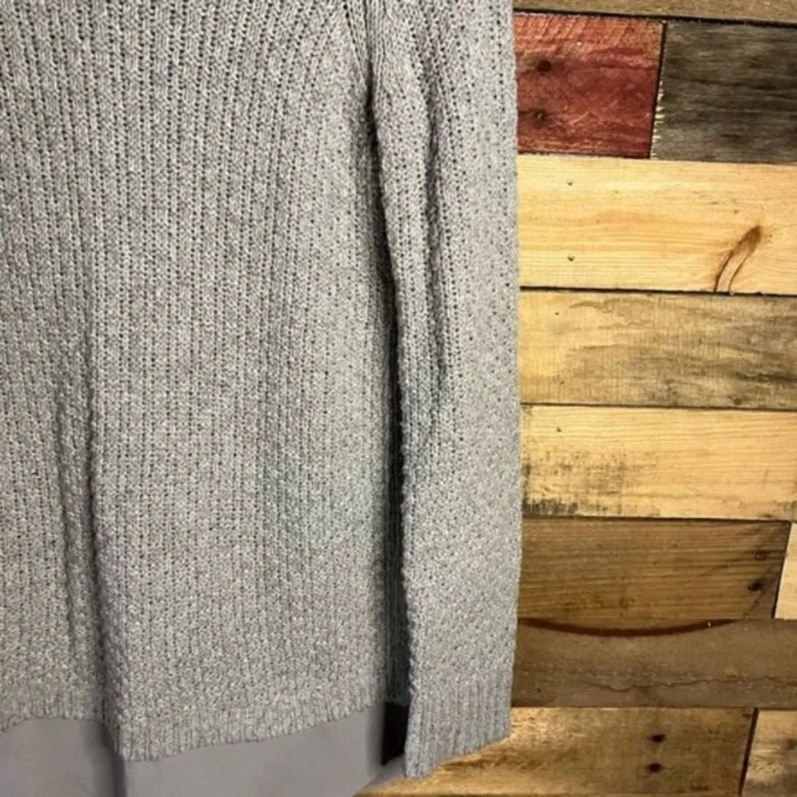 Loft Outlet Gray Sweater Size Small‎ - Image 9