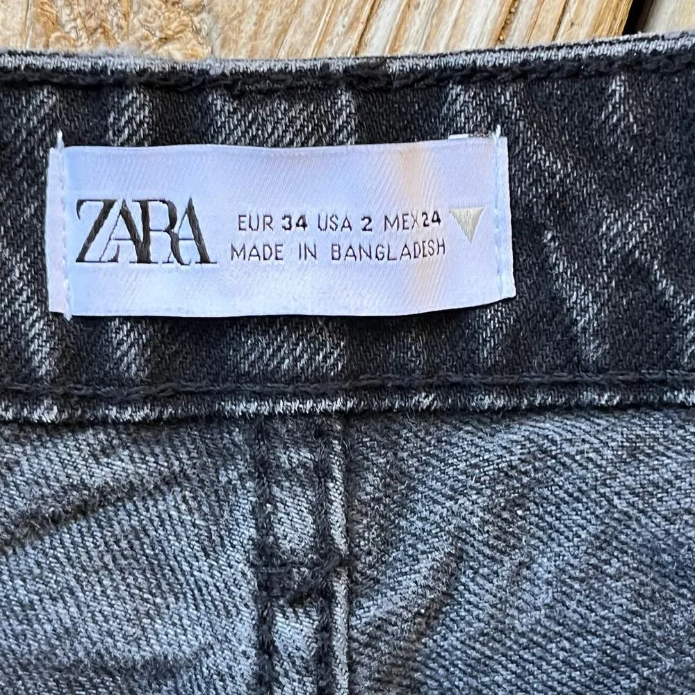 Zara Women's High Waisted Button Fly Jeans Black Wash 100% Cotton Size 2 - Image 9