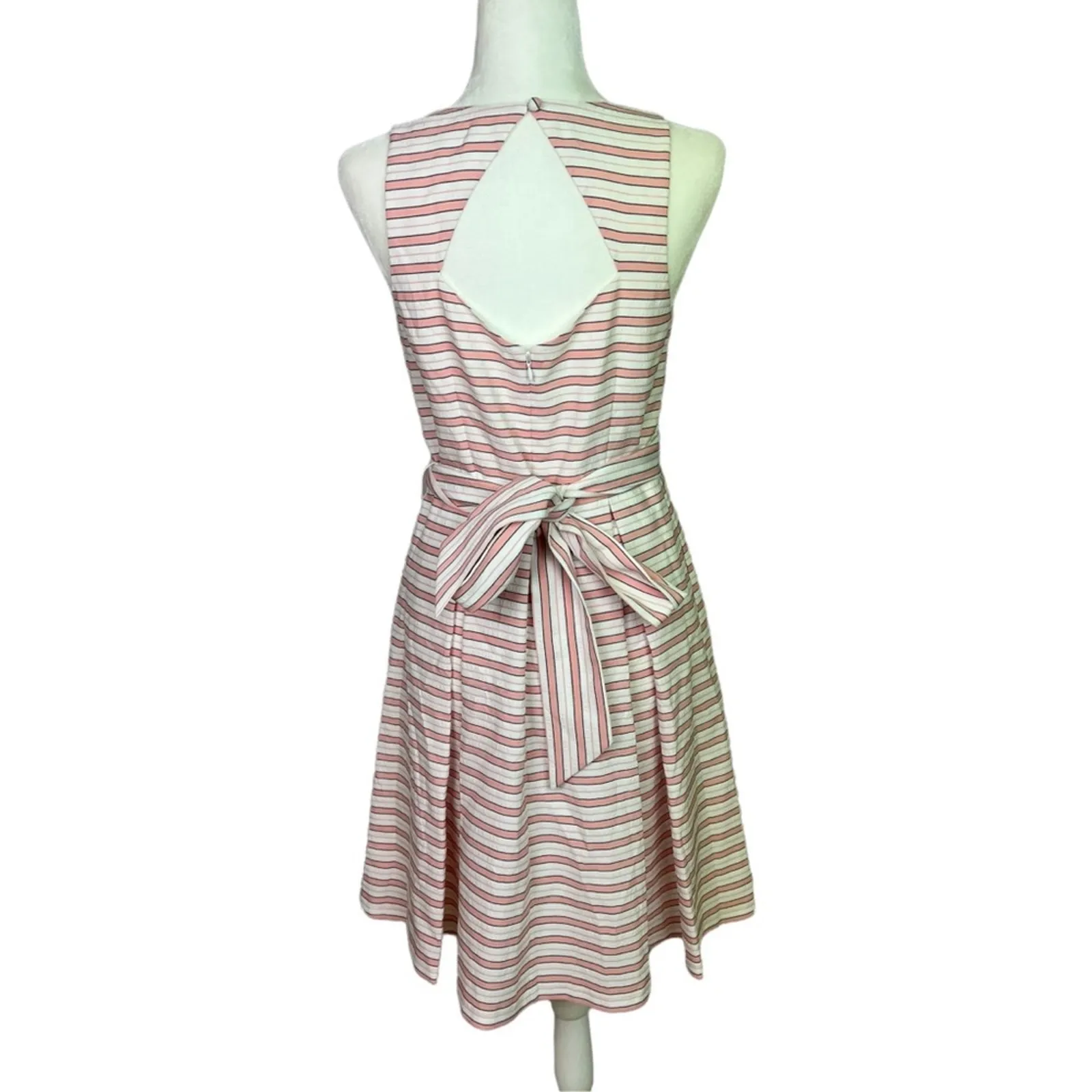 Nordstrom 1901 Mini Dress Fit and Flare White Pink Pleated Back Cut Out Size 6 - Image 4