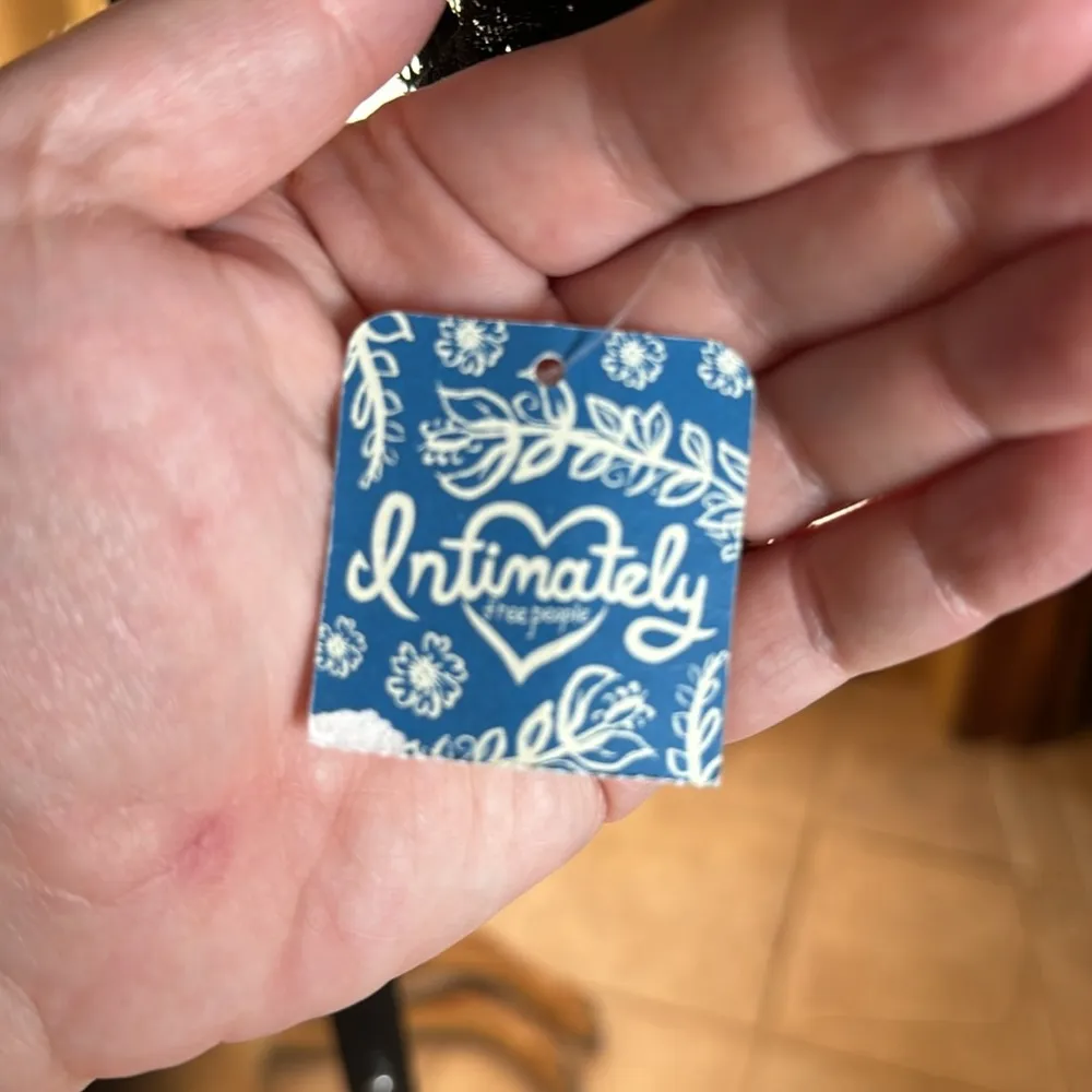 NWT FREE PEOPLE Black Come Together Bra Size M / L - Image 4