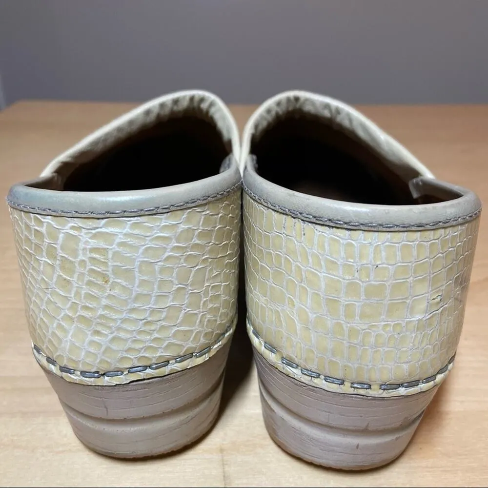 Sanita croc embossed cream beige clogs animal 8 Brown - Image 3