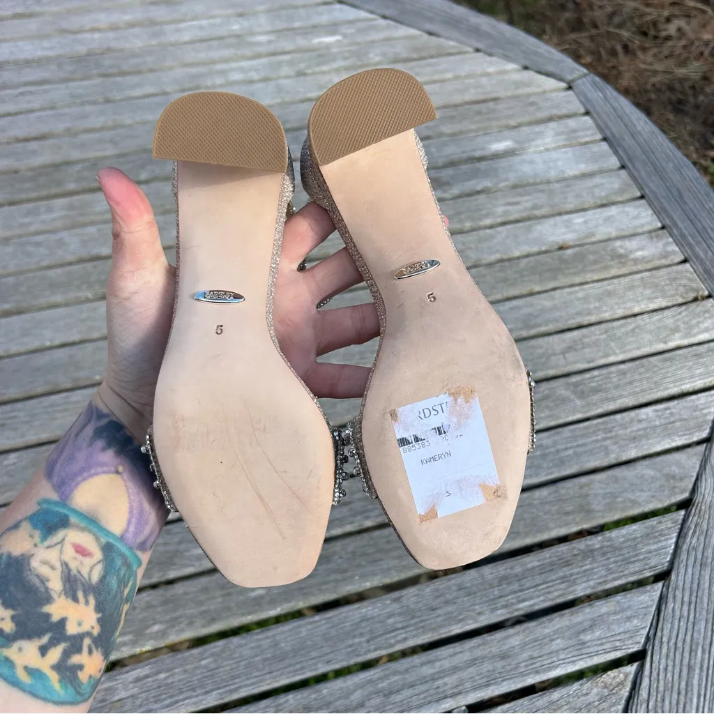 Nwot Badgley Mischka 'Kameryn' Open-toe Block Heels in pale gold size 5 - Image 9