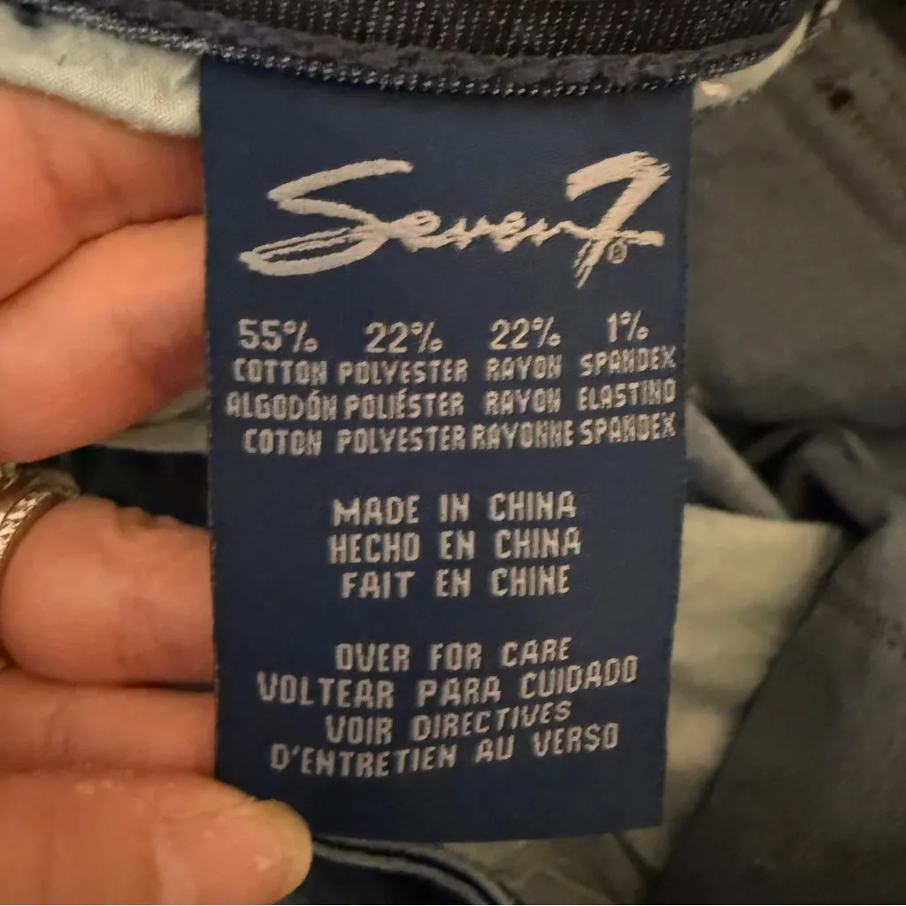 Seven7 Women's Blue Jeans 30x31 Bootcut - Image 6