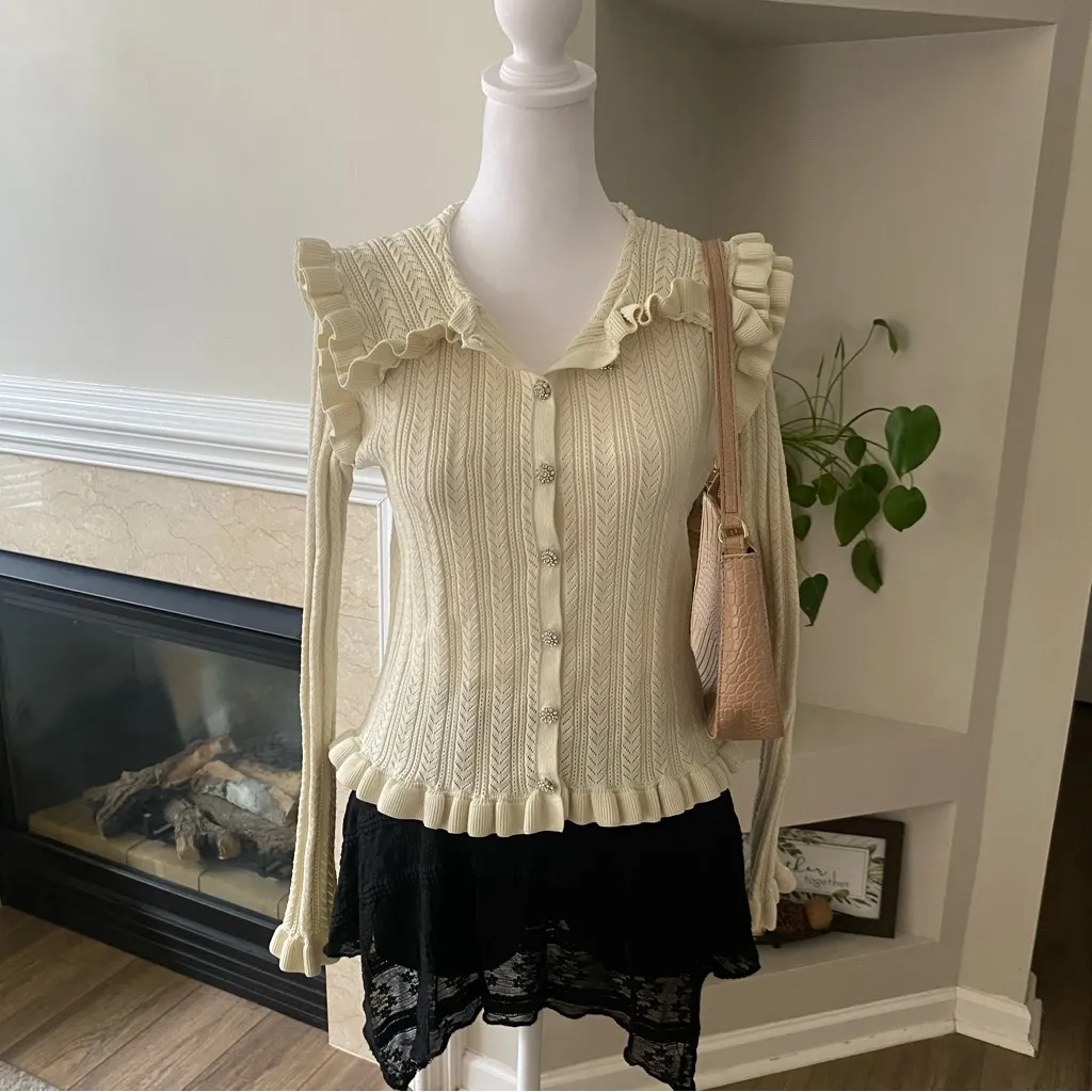 ZARA Cream Ruffled Knitted Cardigan M Cottagecore Whimsigoth Vintage-Inspired - Image 4