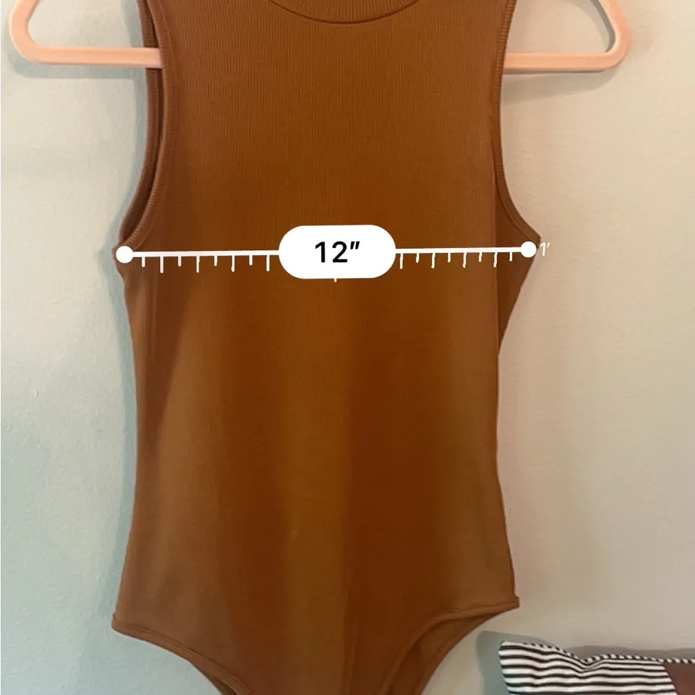 Women’s Ribbed Rust Orange Mock Neck Bodysuit Size Small NWOT - Image 5