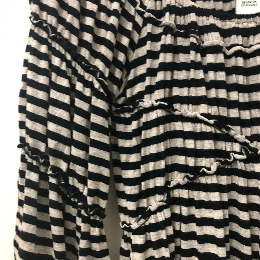 Max Studio Gray & Black‎ Stripe Top Size XS - Image 5