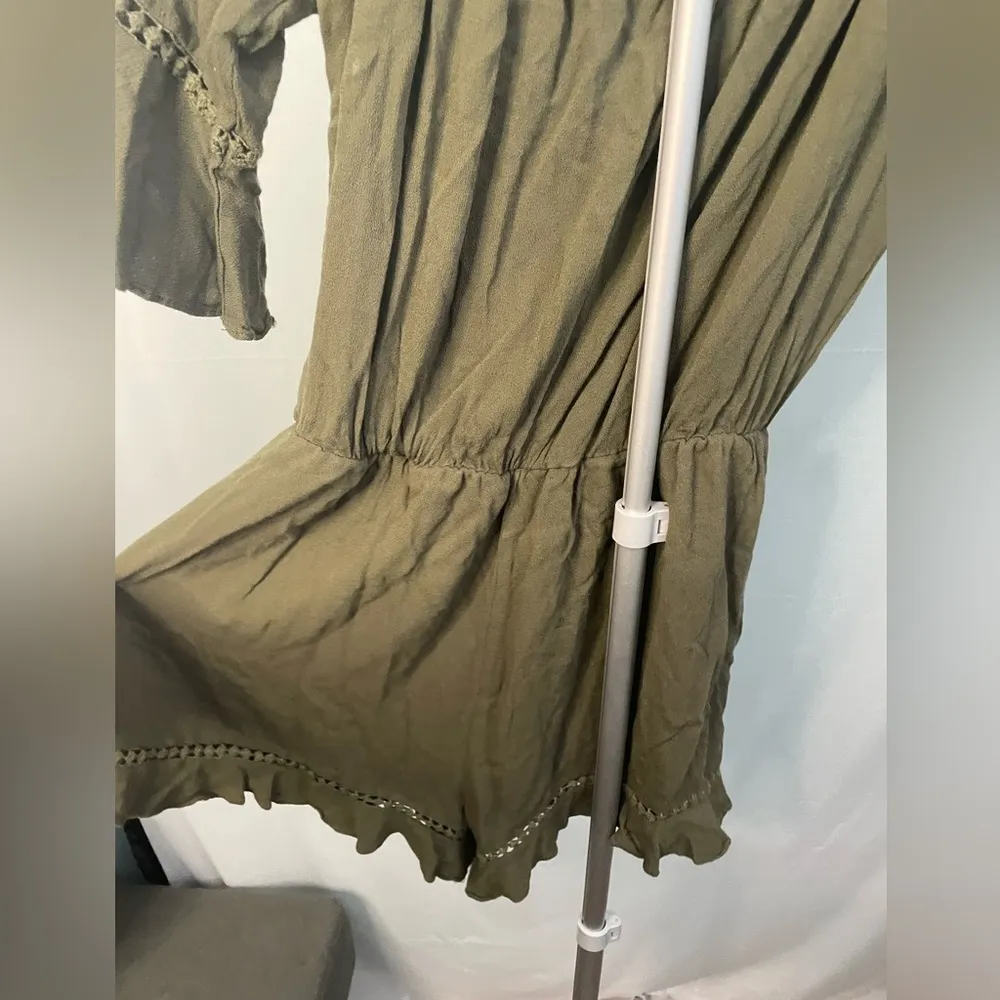 Soprano‎ Olive Green romper size small - Image 10