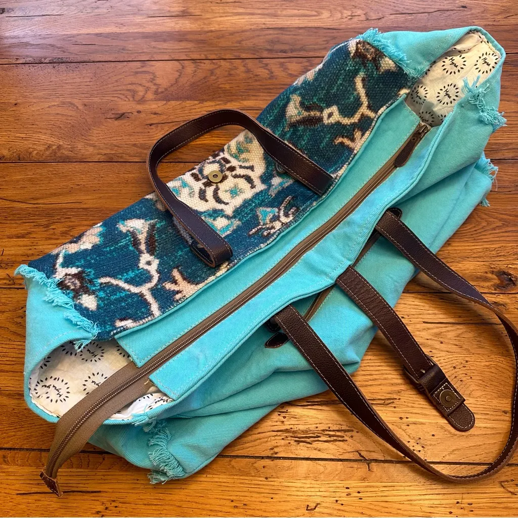 Myra XL Weekender Bag Tote Teal Blue - Image 10