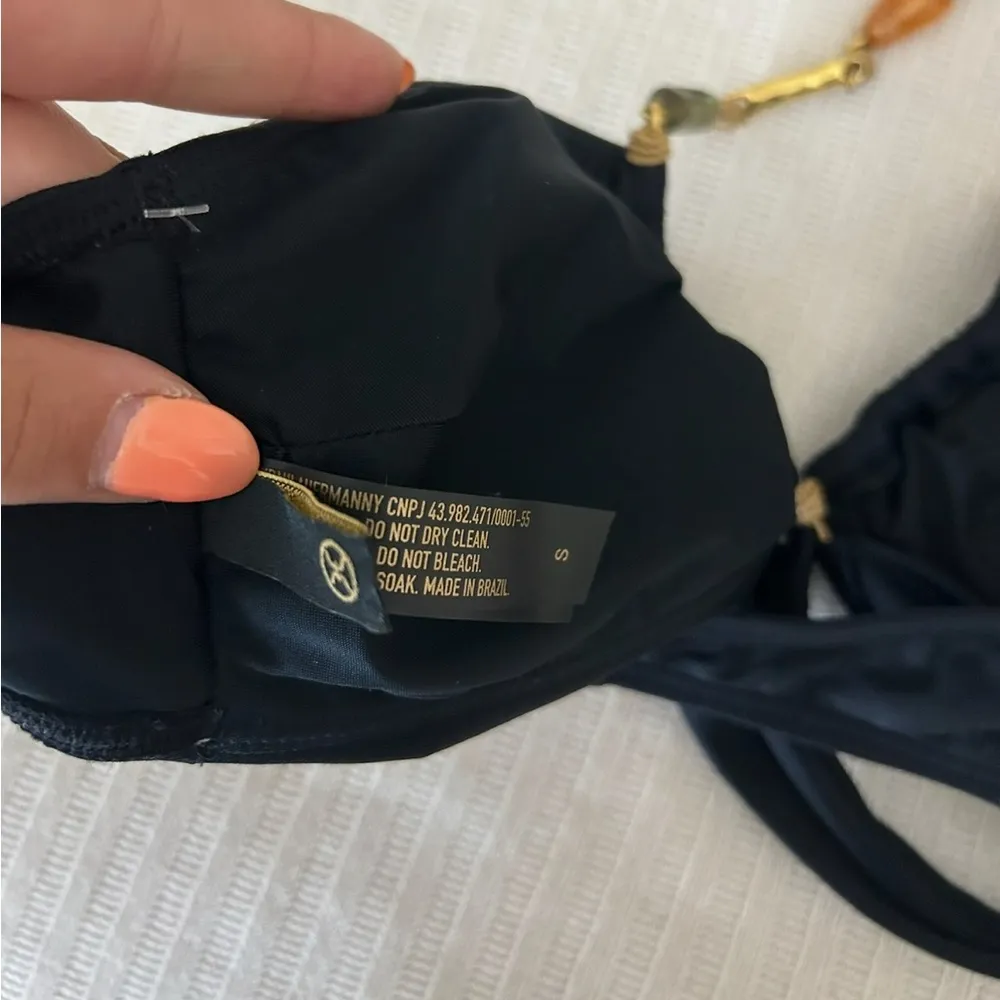 Vix Swimwear Solid Kaia Gi Bikini Top Black - Image 4