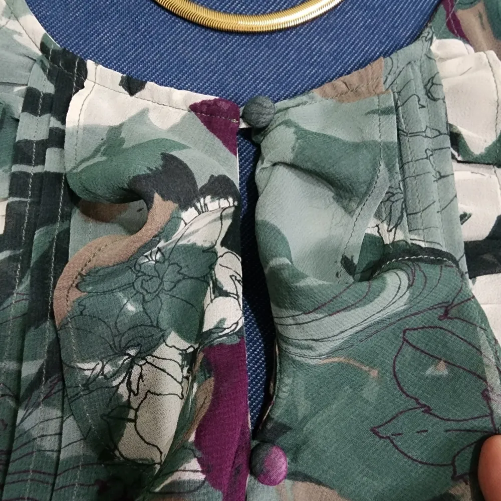 Express Sheer Green Floral Smocked Waist Blouse Top - Image 3