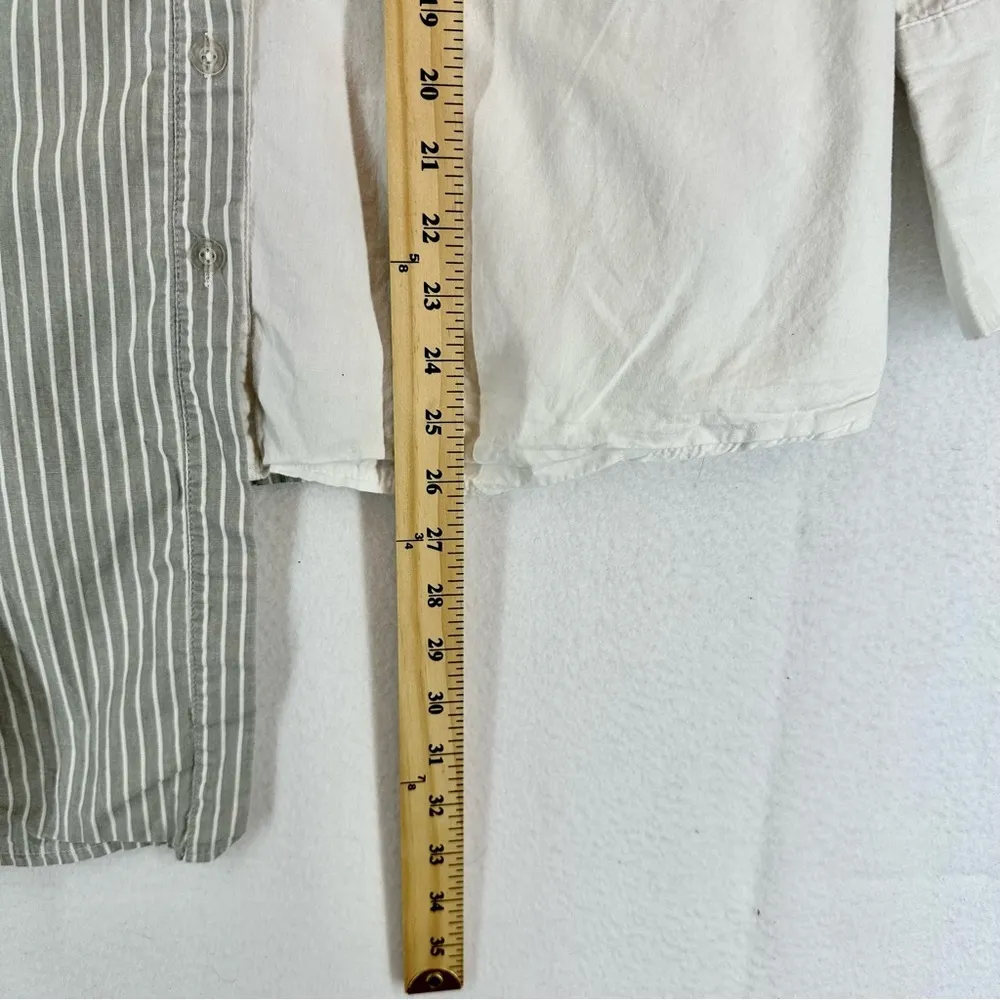 Haute Rogue Split Striped Button Up Shirt Woman’s Small Gray/White - Image 3