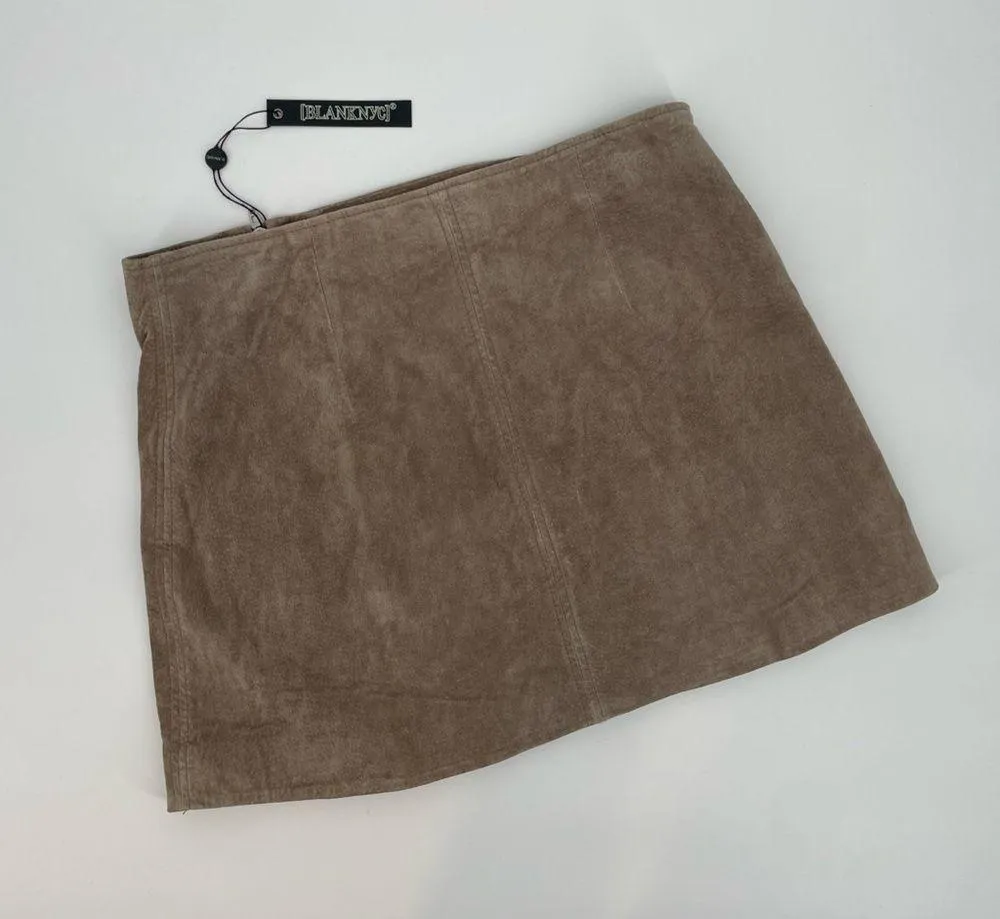 NWT Blank NYC Suede Leather Mini Skirt in Taupe Size 31 - Image 3