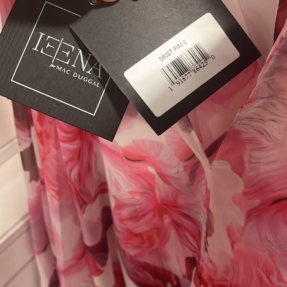 MAC DUGGAL (NWT) Pink Floral Print High Neck Ruffle Hem Cape Mini Dress, Size 0 - Image 11