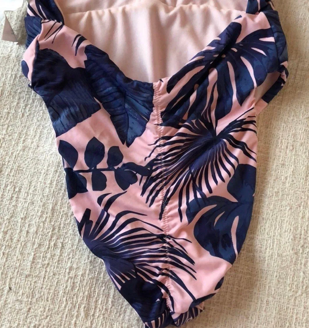 One Piece Tropical Print - Image 5