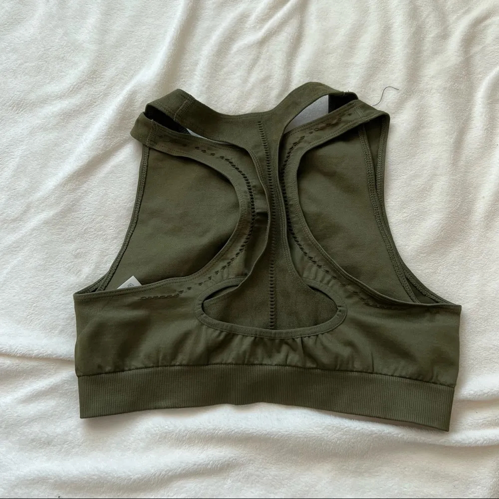 Abercrombie and fitch sport bra - Image 3