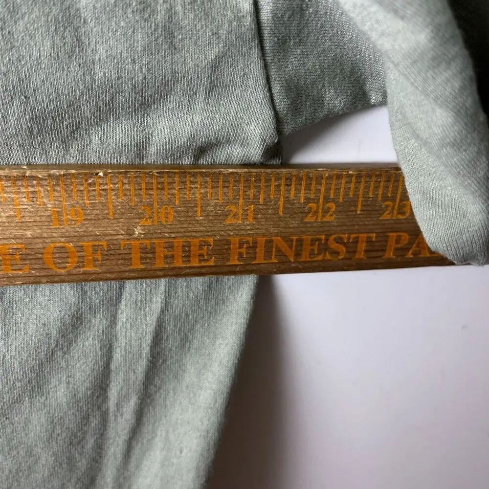 The Orleans Poker Room T Shirt Vintage Y2K Gray Medium M Graphic Tee - Image 6