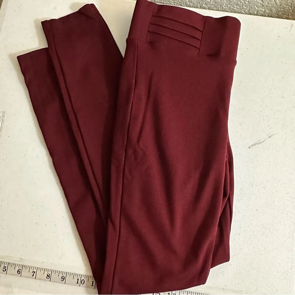 One 5 One ‎ Burgundy Straight Leg Slacks  Size Medium Pull On - Image 10