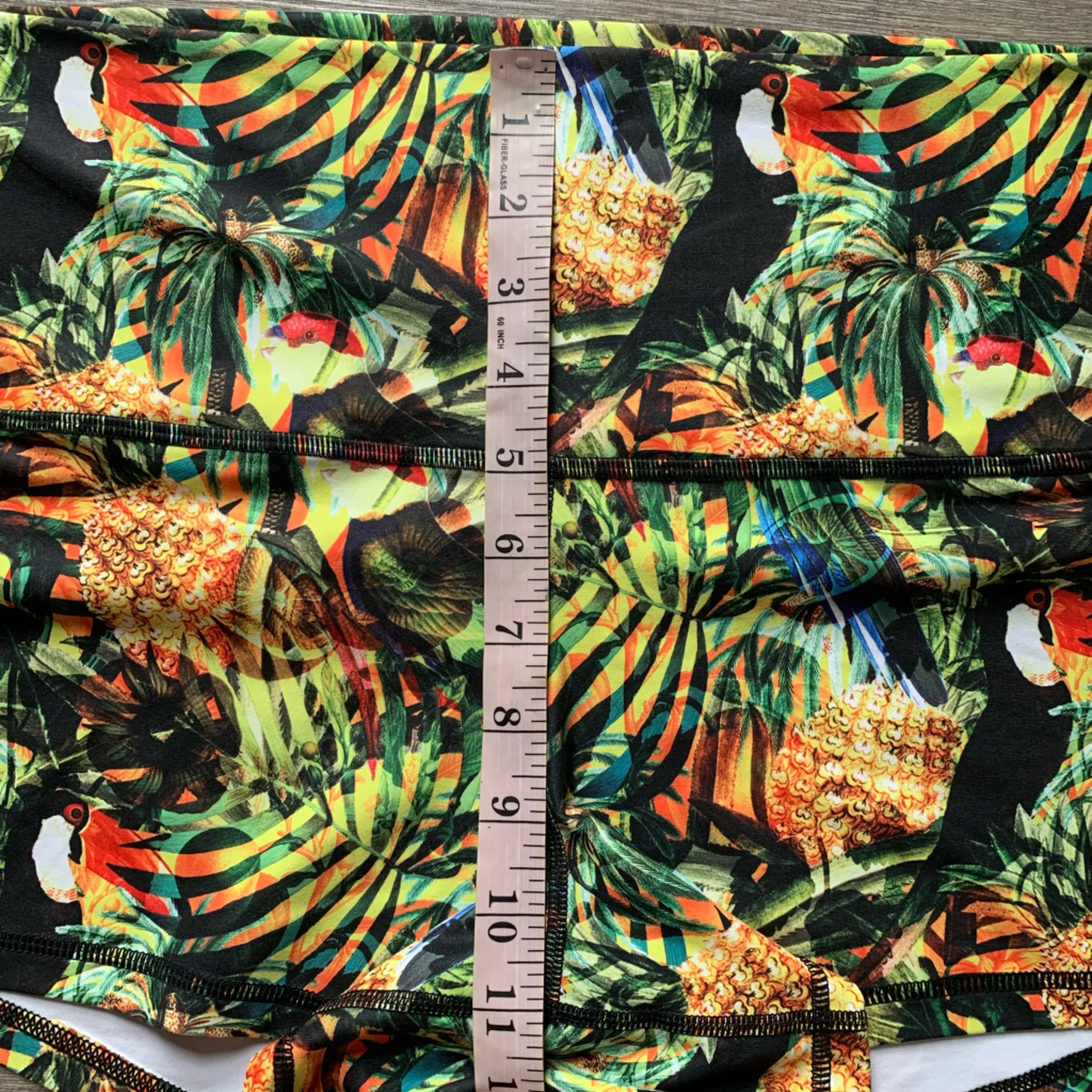 Peachy Tropical Print Spandex Shorts XL Green - Image 4