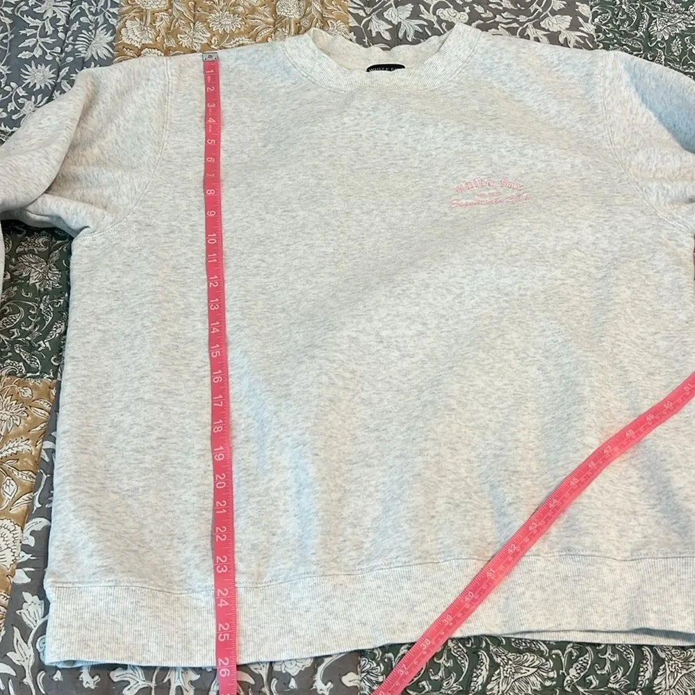 White Fox Boutique Essentials Club Set Crewneck & Sweatpants Grey Marle Pink - Image 8