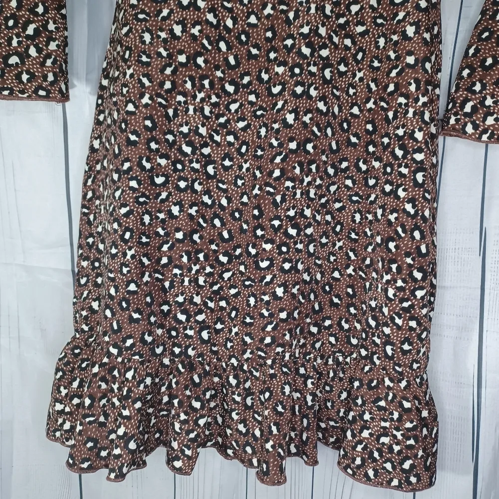 Pretty Little Thing Brown Cheetah Print bell sleeve Wrap Dress - Image 13