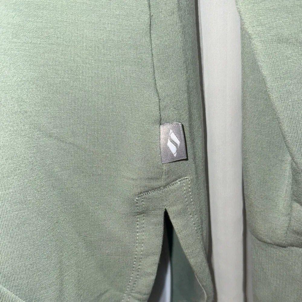 Skechers Green Boxy Relaxed Hoodie Sweatshirt - Image 3