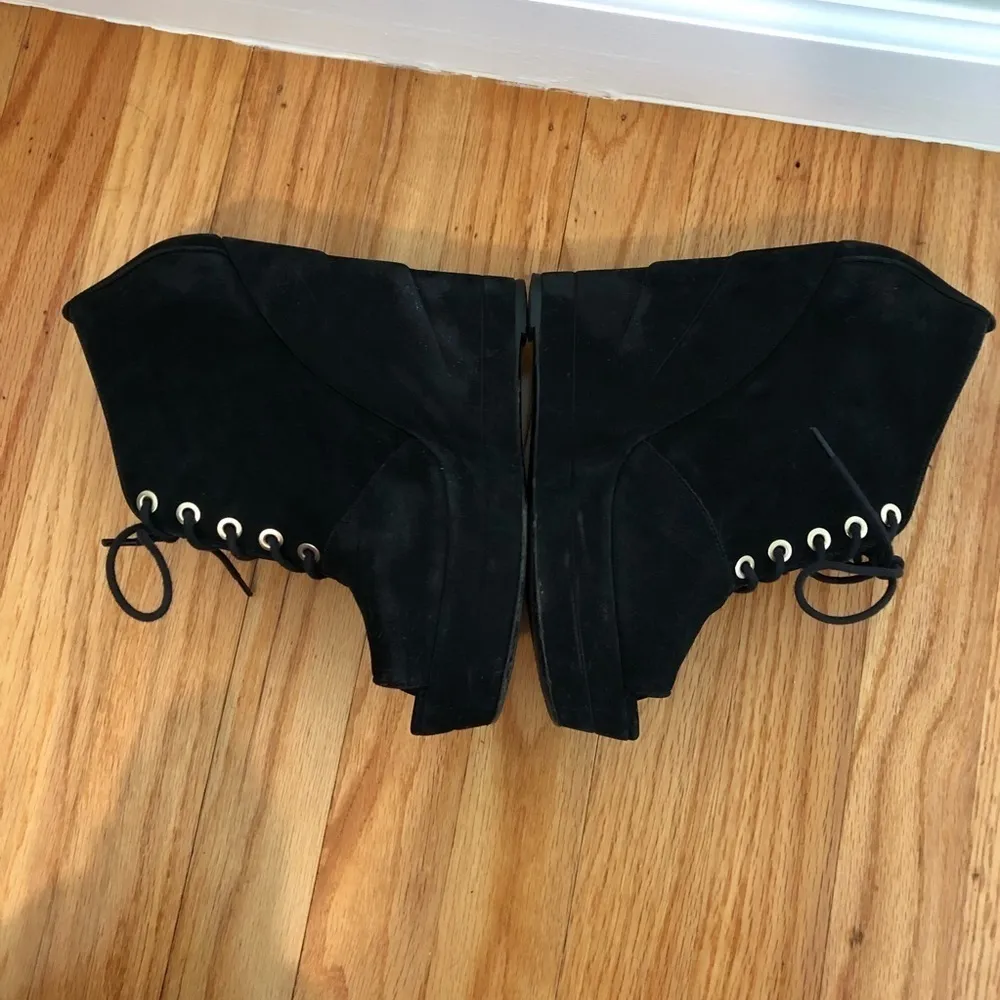 Diane Von Furstenberg Payton Black Wedge Boots Peep Toe Lace Up Black Su… - Image 4