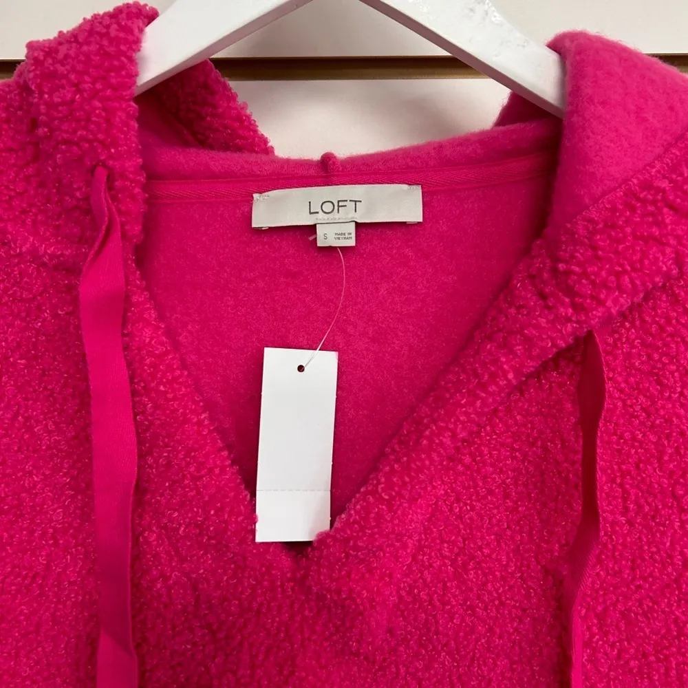 LOFT NWT Faux Sherpa Hoodie Sweater - Fuchsia Pink Size Small Soft Pull Over - Image 2