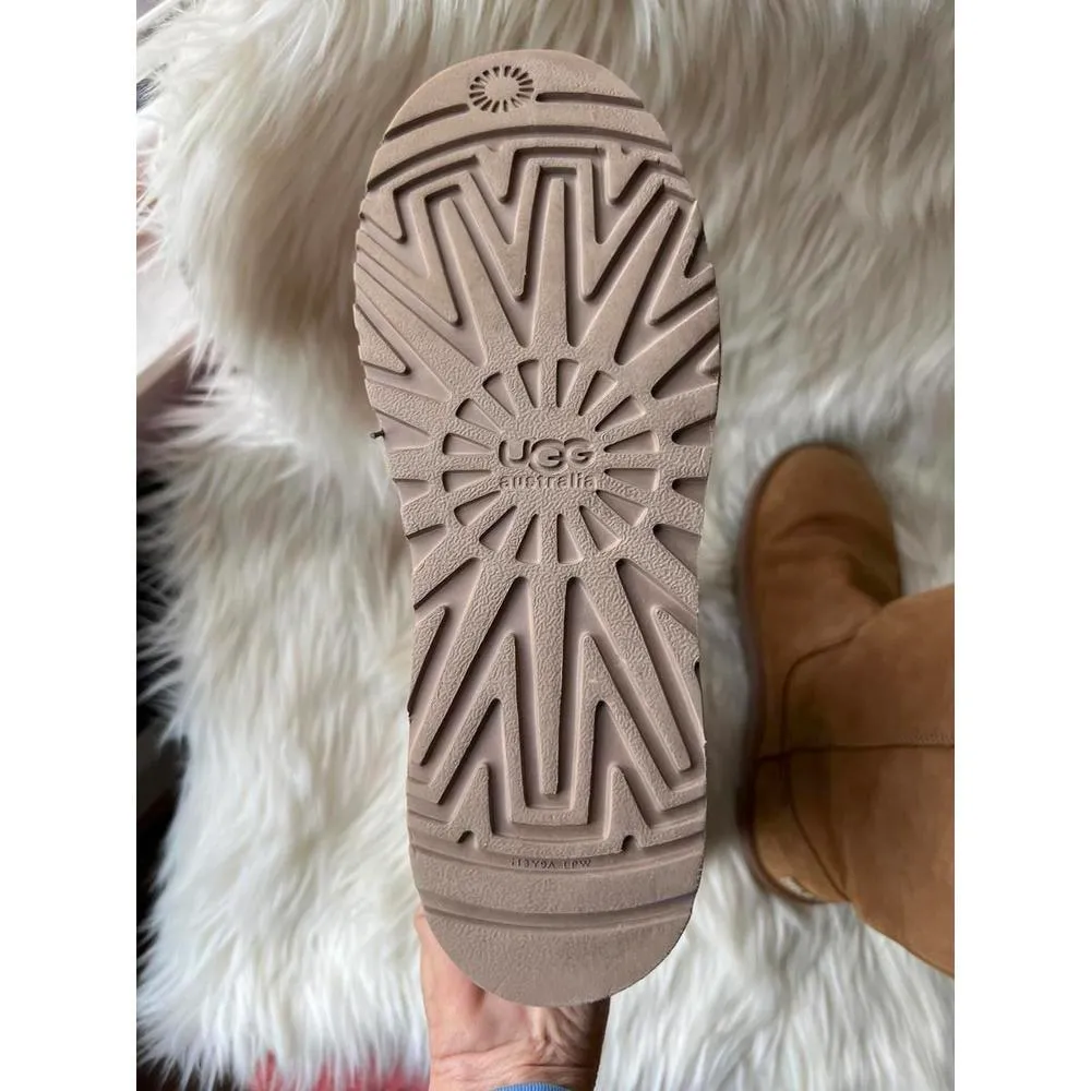 UGG Classic Button High Boots - Light Brown size 9 - Image 7