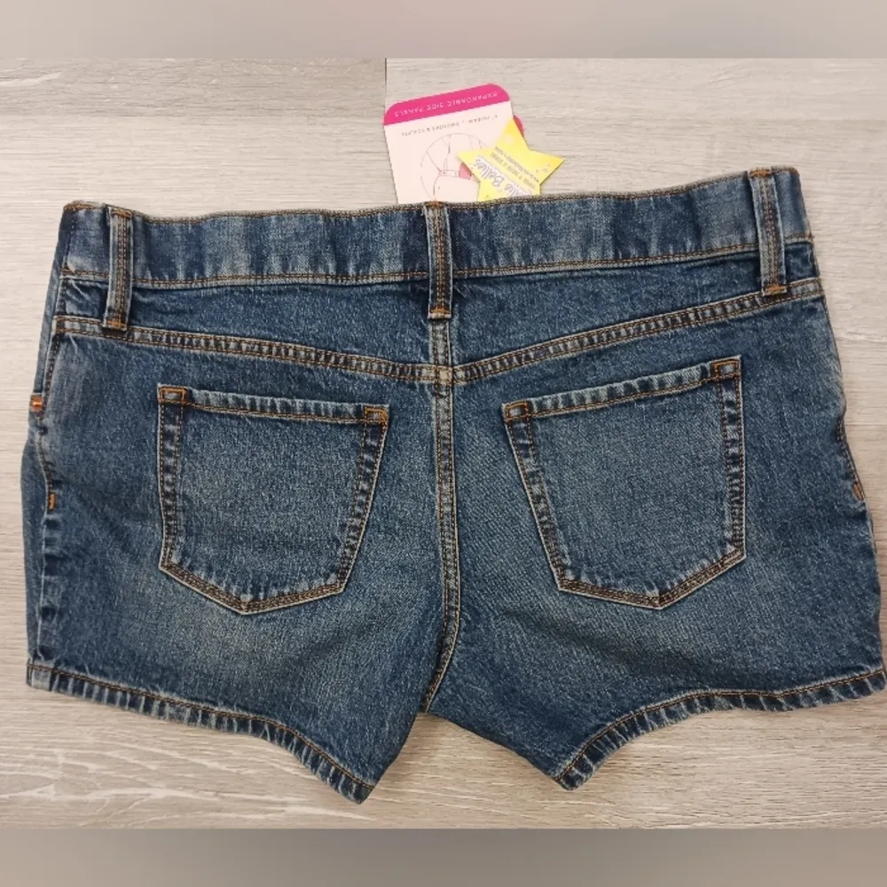 Isabel Maternity by Ingrid & Isabel - Image 3