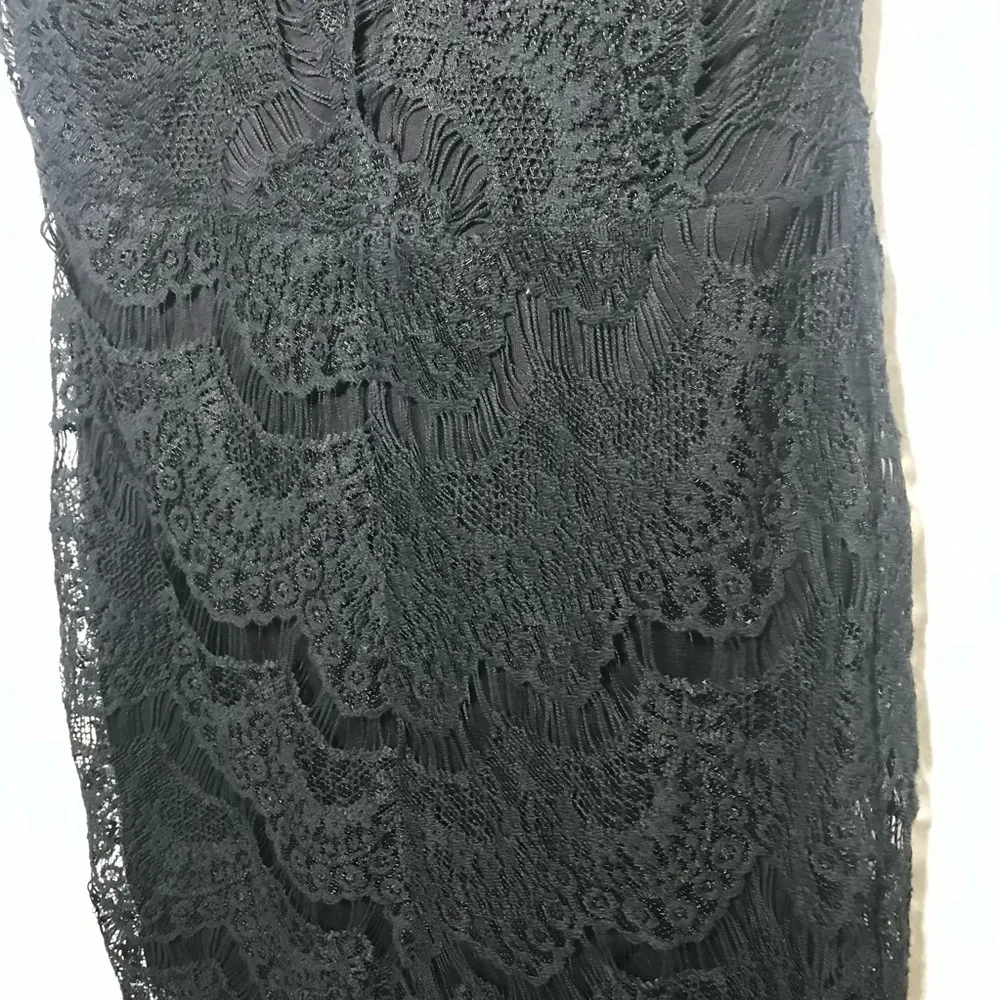 Free People black lace mini XS - Image 2