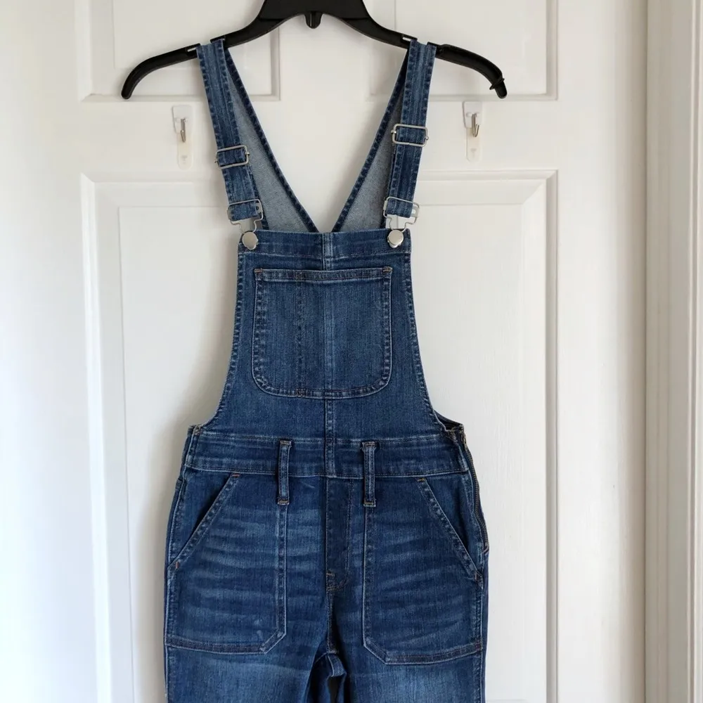 Madewell Petite Skinny Overalls Jansing Wash k9663
XS Petite Women’s - Image 4