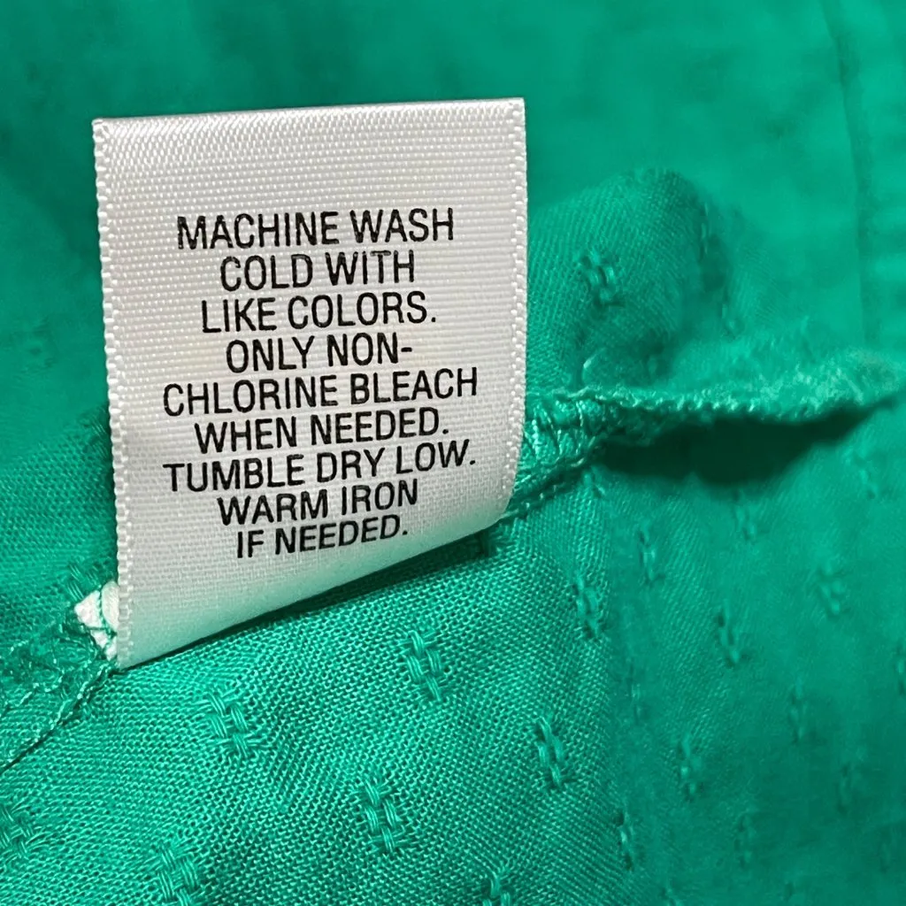 Croft & Barrow Blouse Top Women's Size L large Kelly Green Pleated Button Front - Image 8