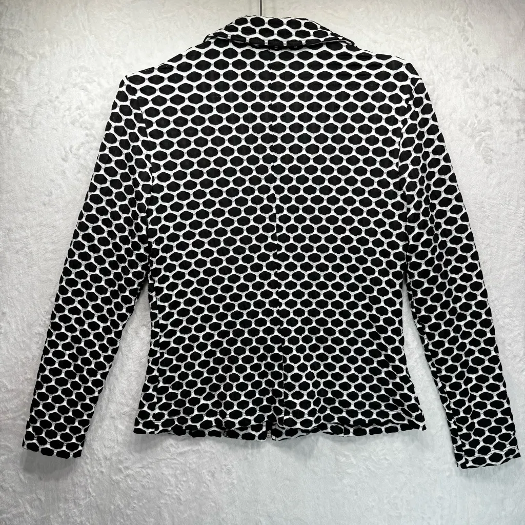 Soft Works Black & White Crinkle Long Sleeve Zip Front Lightweight Jacket Small - Image 2