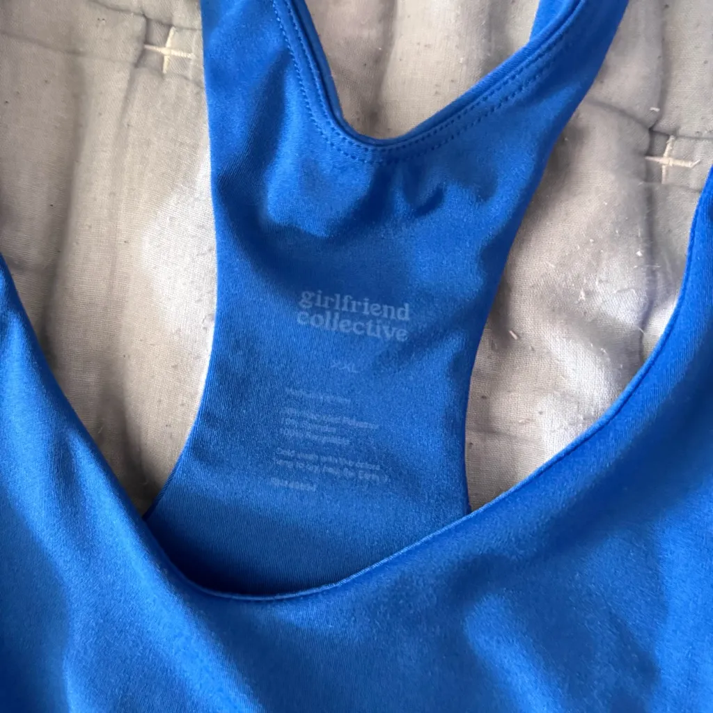 Girlfriend Collective Lola V-Neck Sports Bra Bralette Ultramarine Blue - Image 3