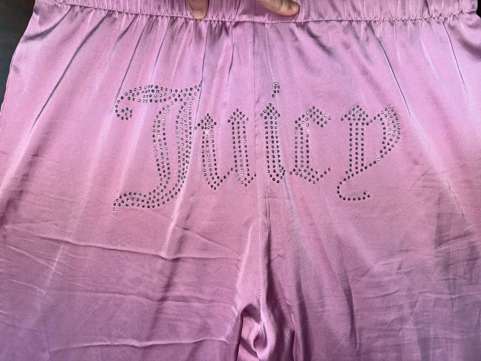 Juicy Couture Pink Satin Two Piece Pajama Sleep Set Size Small - Image 13