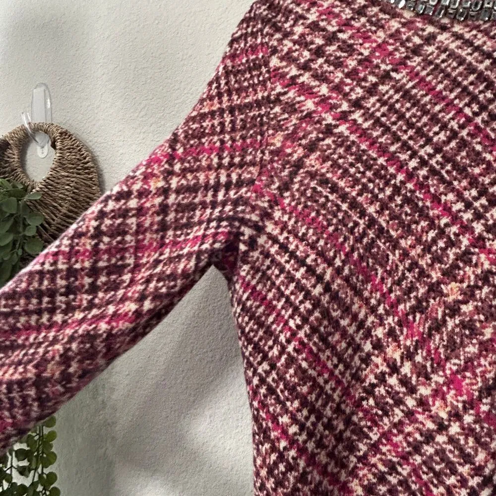 Talbots 100% Cashmere Houndstooth Sweater with Rhinestone Neckline Med Petite - Image 11