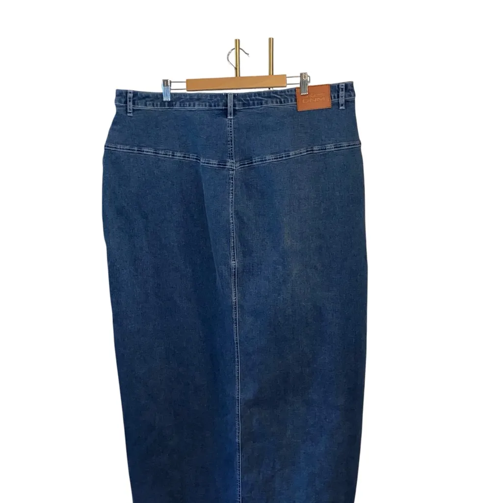 Princess Polly Blue  Maxi Denim Jean Skirt Plus Size 
boho western Fall Trend - Image 4