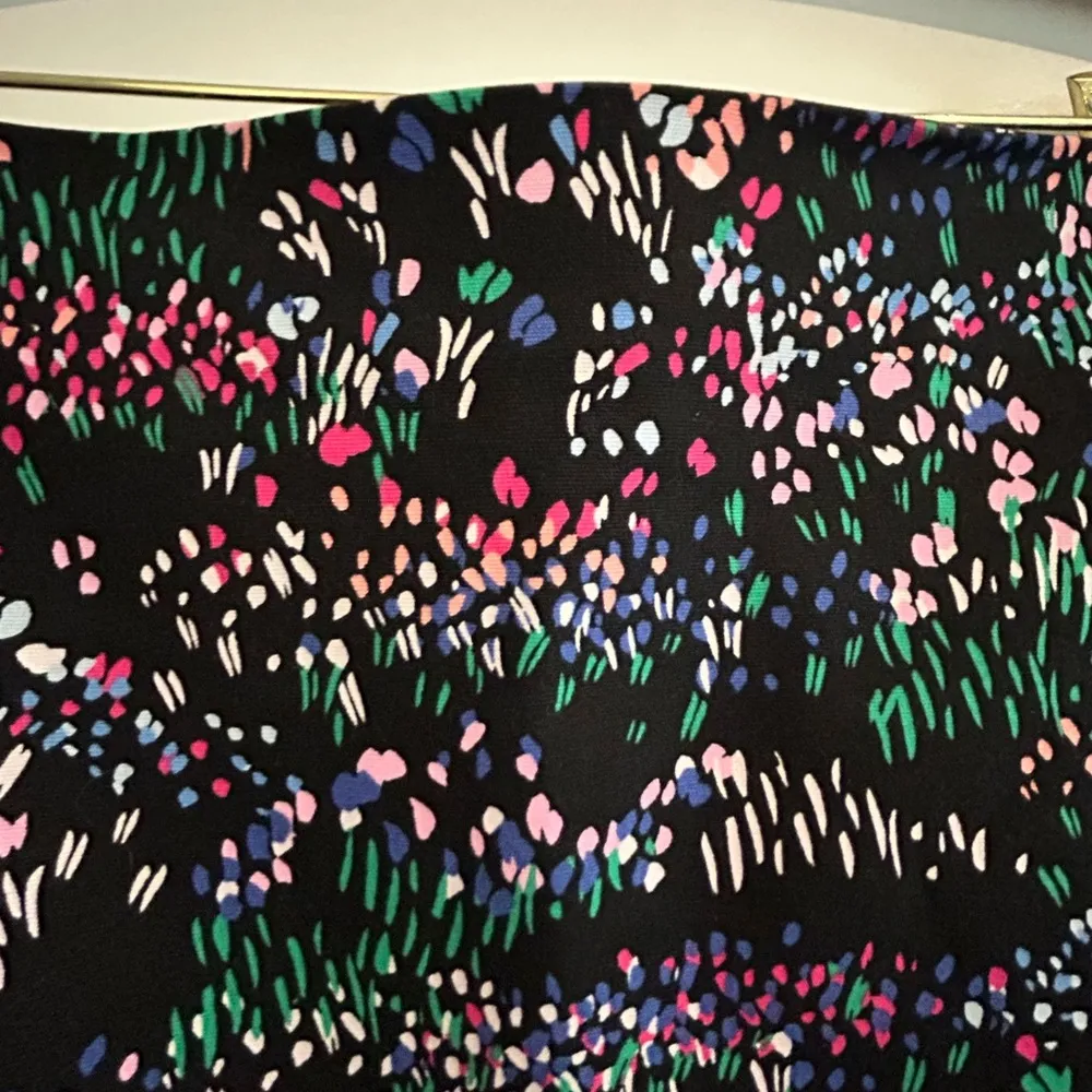 Talbots Skirt Black Pink Size 12 - Image 2