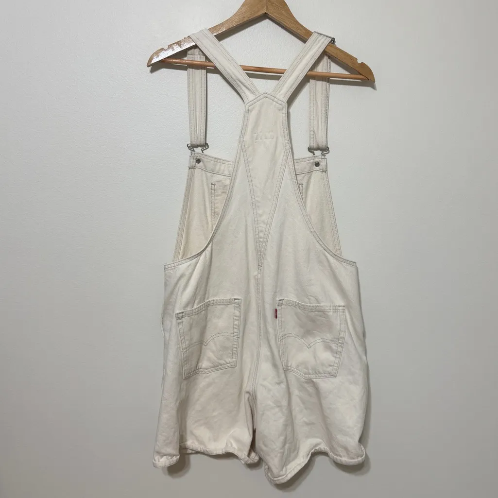 Levi's Premium Womens White Denim Overall UTILITY SHORTALLS Size Medium - Image 6
