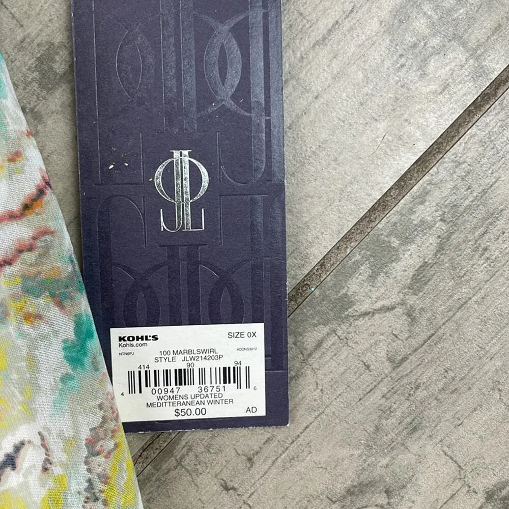 NWT. JENNIFER LOPEZ marble swirl metallic trim sleeveless top. Size 0X - Image 10