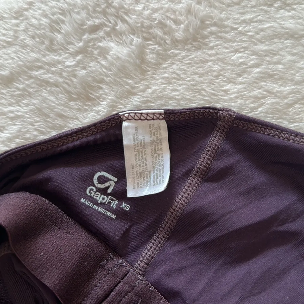 Gap Fit Women’s T Back Blouson Purple Athletic Tank Top Size XS‎ - Image 9