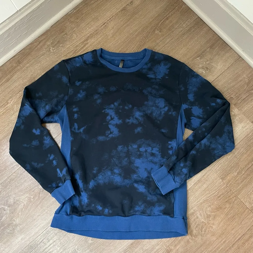 Fabletics Crewneck Tie Dye Sweatshirt Black Blue Activewear Athleisure ~ Size L - Image 3