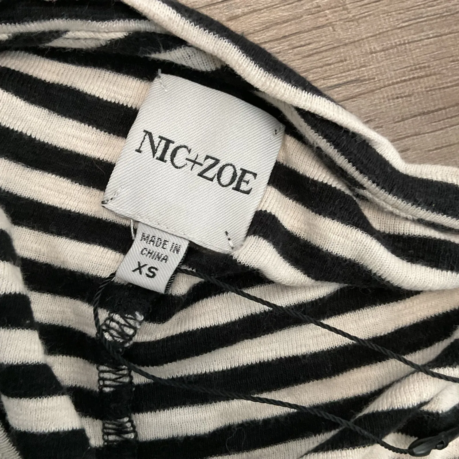 NIC+ZOE Black and White Striped Long Sleeve Top Women's XS - Image 2
