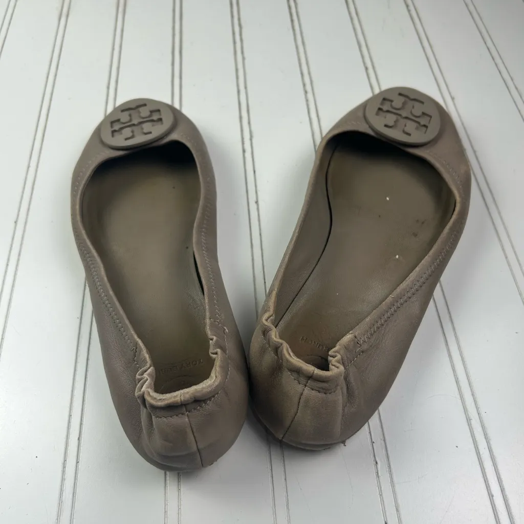 Tory Burch Taupe Logo Ballet Flats Women’s Size 8 - Image 5