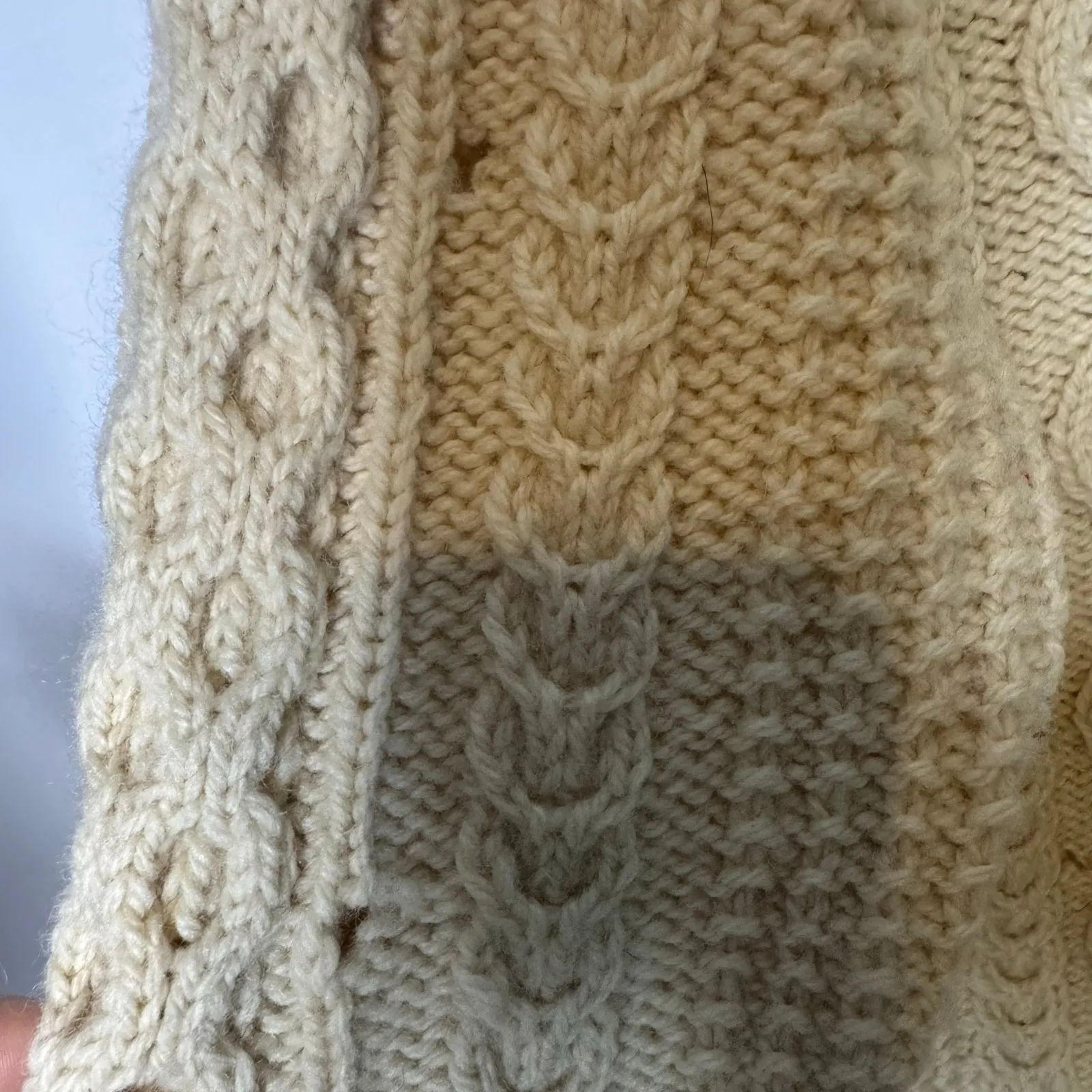 Unbranded Aran Cable Knit Wool Sweater Cream Fisherman Chunky Crewneck Size M - Image 4