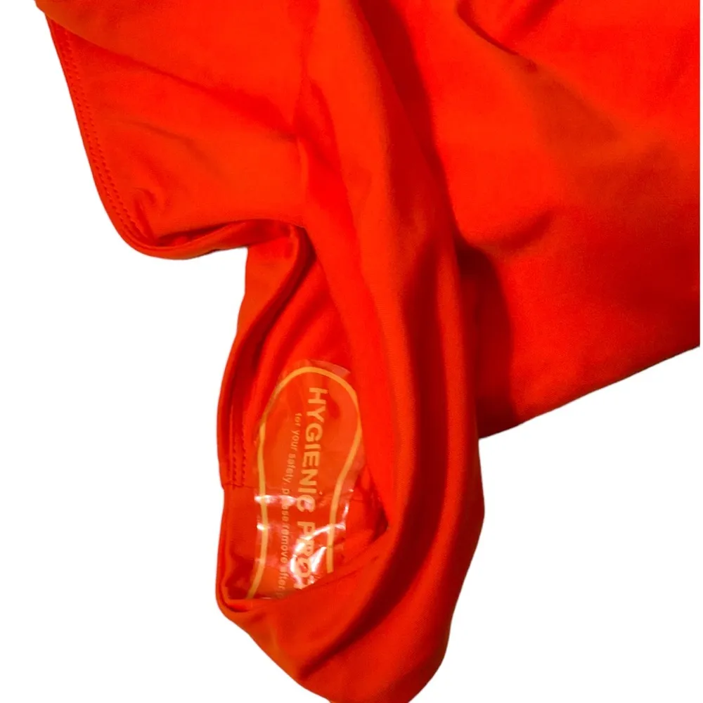 Revolve LoveWave cutout bright orange one piece bathing suit Medium NWT no belt - Image 4