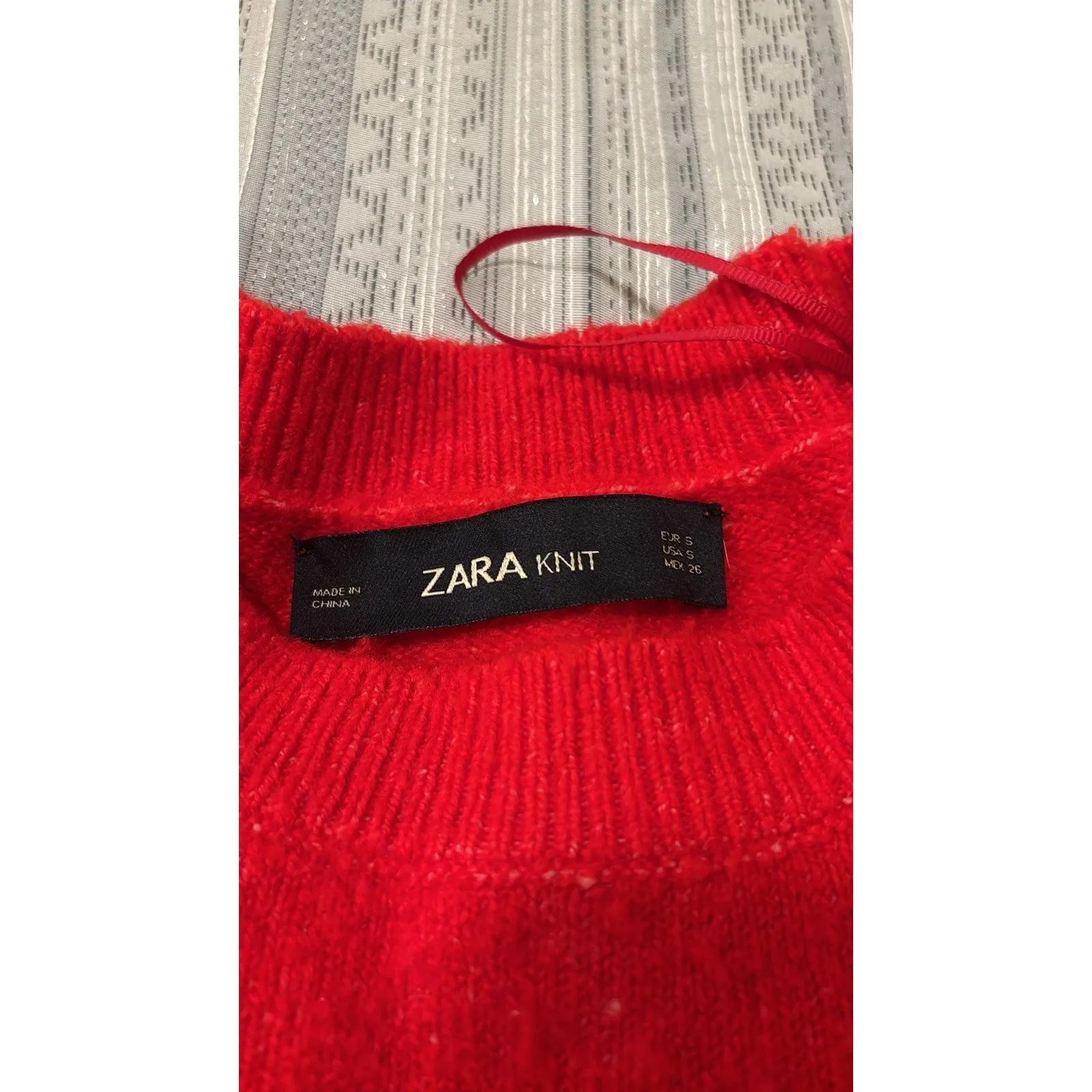 Zara Oversized Patchwork Jumper Size ‎ Small  Red - Image 2