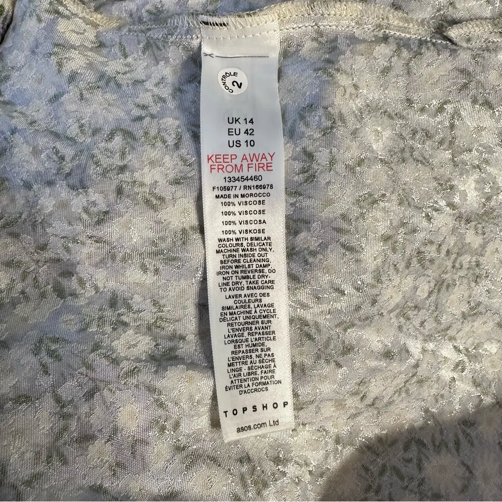 Topshop Jacquard Fluted Long Sleeve Mini Dress size 10 Lilac Floral Print - Image 11