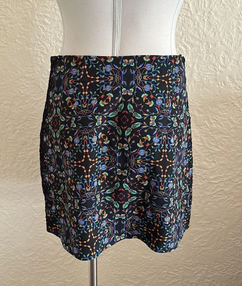Zara Black Blue Green Red Floral Embroidered Crochet Sides Mini Skirt Medium - Image 7