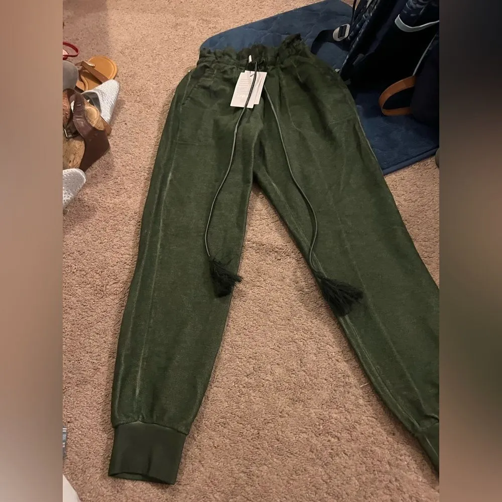 NWT something navy xxs green pants - Image 2